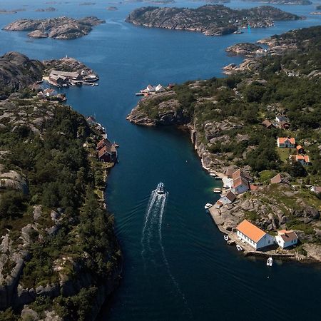 Lunvig - A Cosy Cottage In Idyllic Small Island Near Kristiansand, Sogne Exterior photo